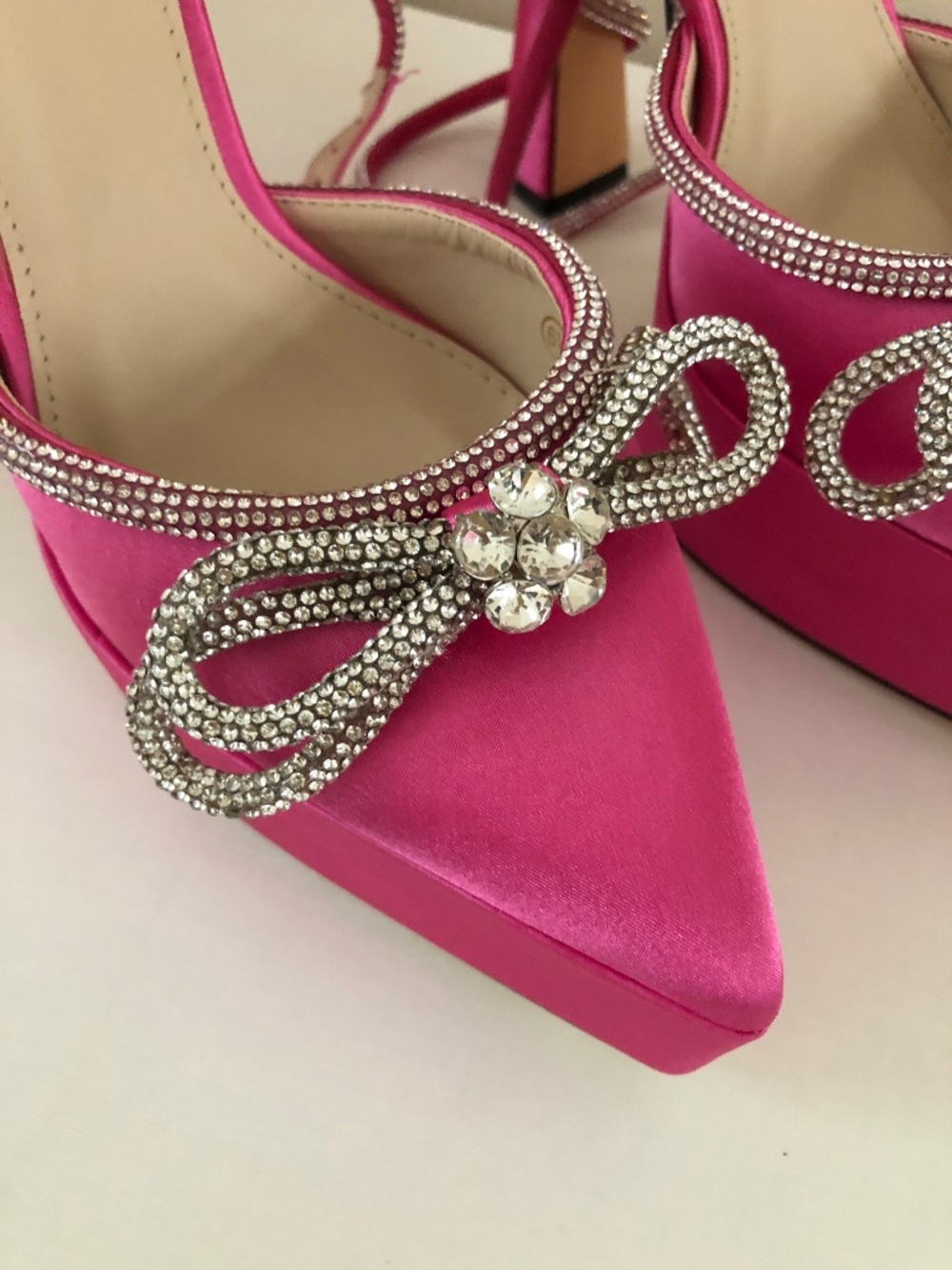 NEW Juliet Holy Pink Satin Crystal Double Bow Chunky Platform Pump Heels - Picture 10 of 14